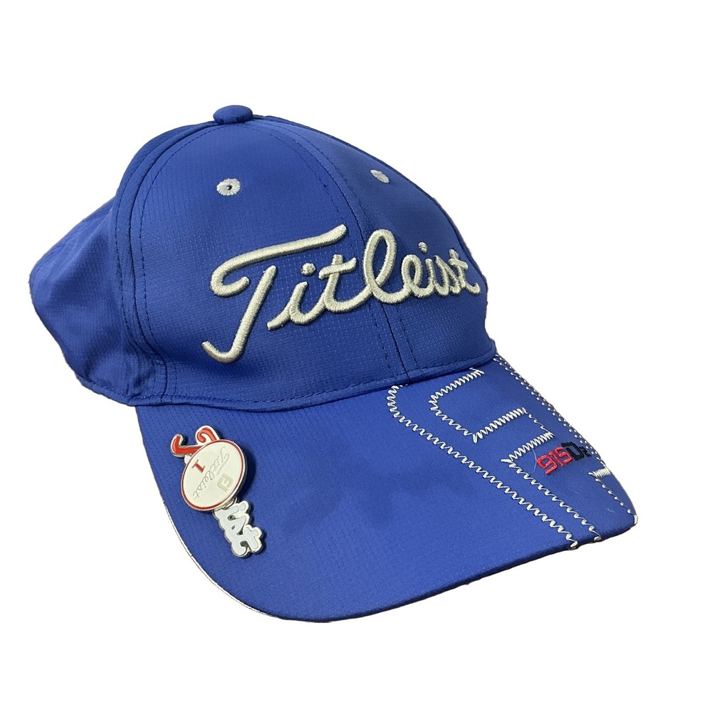 Titleist 915D2 Golf Hat Baseball Cap Blue Adjustable w/ Ball Marker FAT Charm